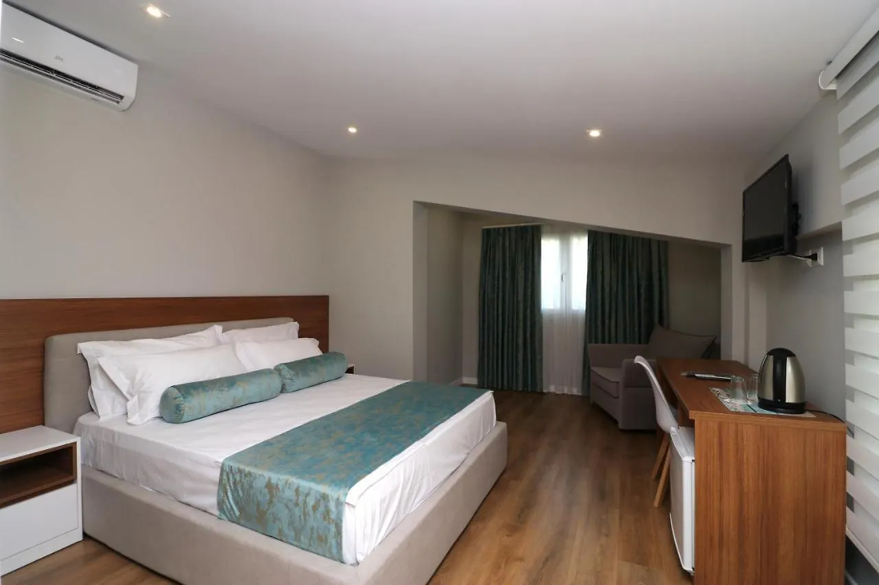Vila Elarad Vlore Guest house